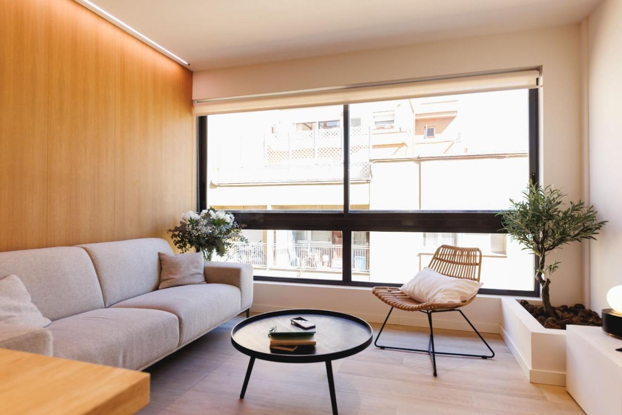 Bravissimo Centre, Modern 2-Bedroom Apartment Girona Exterior photo